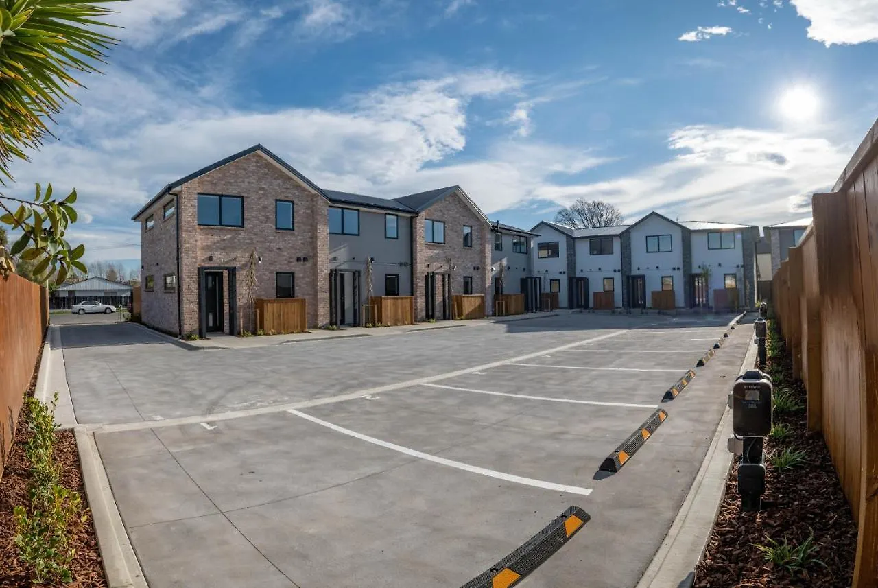 New Townhouse 5 Min From Central Chch Including Bikes To Use Apartment Christchurch New Zealand