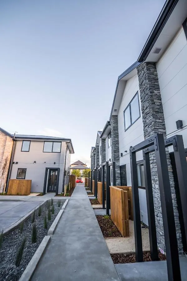 New Townhouse 5 Min From Central Chch Including Bikes To Use Apartment Christchurch New Zealand