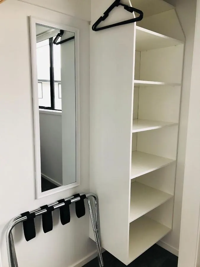 New Townhouse 5 Min From Central Chch Including Bikes To Use Apartment Christchurch
