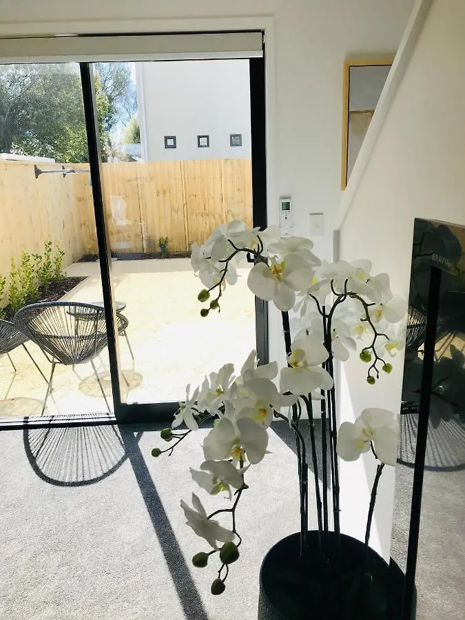 New Townhouse 5 Min From Central Chch Including Bikes To Use Apartment Christchurch